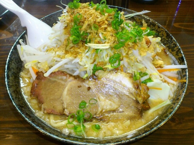 らぁ麺のぉ店 三色 長泉なめり ラーメン 食べログ