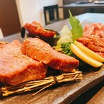 月島焼肉 牛タン処 兎月 - 