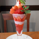 フルーツシェフ - 赤白イチゴ