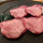 近江牛神戸牛 焼肉 肉魂 - 