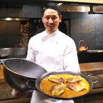 アカ - はーい、一つ目のパエリアはノドグロでーす♬