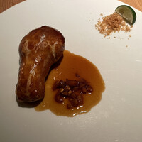 ラ・ボンヌターブル - 