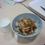みやじマリンキッチン - 牡蠣のかき揚げ丼750円