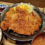 うちなー食堂コザ飯 - とんかつ2枚定食