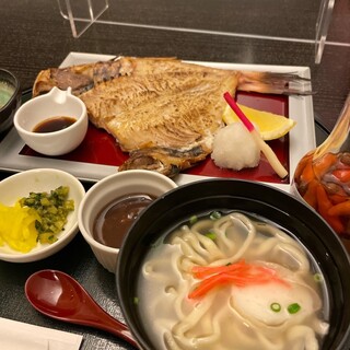 和琉ダイニング あんのん_1