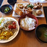Shabu Shabu Sukiyaki Don Tei - サラダ惣菜バー定食2021.12.12
