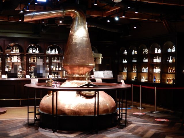 ブラックニッカアンティークステンドグラス