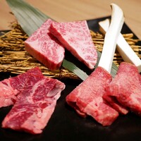 近江うし 焼肉 にくTATSU 青山本店 - 