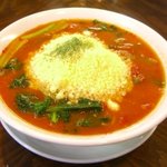 太陽のトマト麺 - 当店１番人気ラーメン！！トマトスープにチーズとバジルのハーモニ～