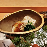 日本料理 永代 - クエの煮凝りと帆立。