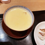 日本料理 永代 - 茶碗蒸し、旨かったらしい。全部残さず食べて、ゲロ吐きそうって言っていた。さすが我が子。