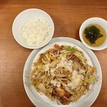 肉野菜炒め ベジ郎 - 