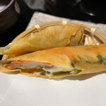 新九 栄本店 - 明太子とモッツァレラのしそ春巻き揚げ