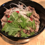 ラム肉バル 結 - ミニラムチャーシュー丼