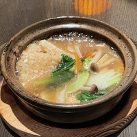 廣東料理 民生 ヒルトンプラザウエスト店 - 五目あんかけおこげ