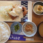 アジフライ たるたる食堂 - チキン南蛮定食950円
