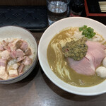 ヌードル＆スパイスカレー 今日の1番 - 