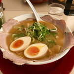 Ramen Yokoduna - チャーシュー麺　味玉トッピング