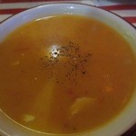 アセナ - トマトと野菜のスープ（チーズ入り）