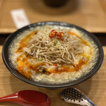 中華川食堂 - 酸辣湯麺 980円
