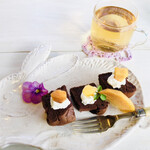 ボワ ジョリ - ガトーショコラ  ハーバルホットティー