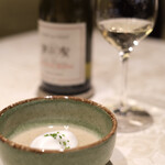 RESTAURANT L’ESPRIT DE CHEVALIER - 茸のポタージュ