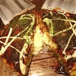Okonomiyaki Shirakawa - Wしらかわ
                        フワッと(^^)