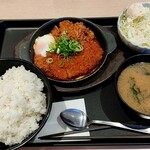 Matsunoya - チゲ風旨辛牛肉とんかつ定食
