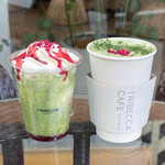 TRIBECCA CAFE - ストロベリー抹茶フラッペ、ホット抹茶ラテ