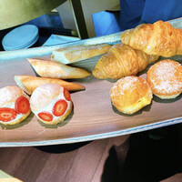 ザ リビング パビリオン by アマン  - ブレッドバスケット