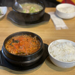 韓国料理 明洞 - 