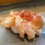 寿司栄 - 握り　赤貝