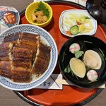 炭焼うな富士 - 