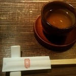 蕎麦懐石 無庵 - すぐに提供されるお茶