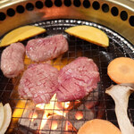 Zakarubi Yakiniku Hompo - 