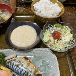 かみ山 - 焼き魚定食
