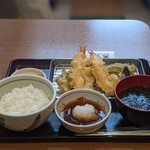 さん天 - 海老天ぷら定食