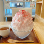おちゃのこ - いちごミルク氷