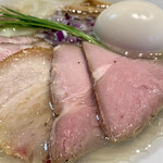 宍道湖しじみ中華蕎麦 琥珀 東京本店 - 