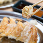 肉汁製作所 餃子のかっちゃん - 