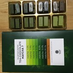 ななや - "抹茶の濃さが違う7種類のチョコレート合計8種類のミニチョコ各4個ずつのセット"