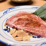 神戸焼肉 金虎 - 神戸牛 特選部位(リブロース)
