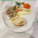 ア フェネステッラ - 