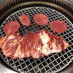 肉問屋直送 焼肉万里 - 