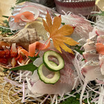 かもめ食堂 - 刺し身の盛合せ