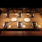 Kagurazaka Wain Shokudou Bisutoro Antoreido - 4~7名様でご利用頂ける大テーブル