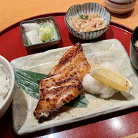 伊豆の旬 やんも 南青山店 - 