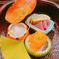 日本料理 直 - ヤイトカツオ、スジアラ、カマスにんじんカルパッチョ