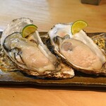 石臼挽き手打 蕎楽亭 - 仙鳳趾産の生牡蠣