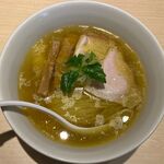 RAMEN RS 改 - 鶏出汁艶塩のアップ